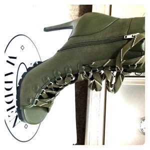Steve madden  Fearless boots